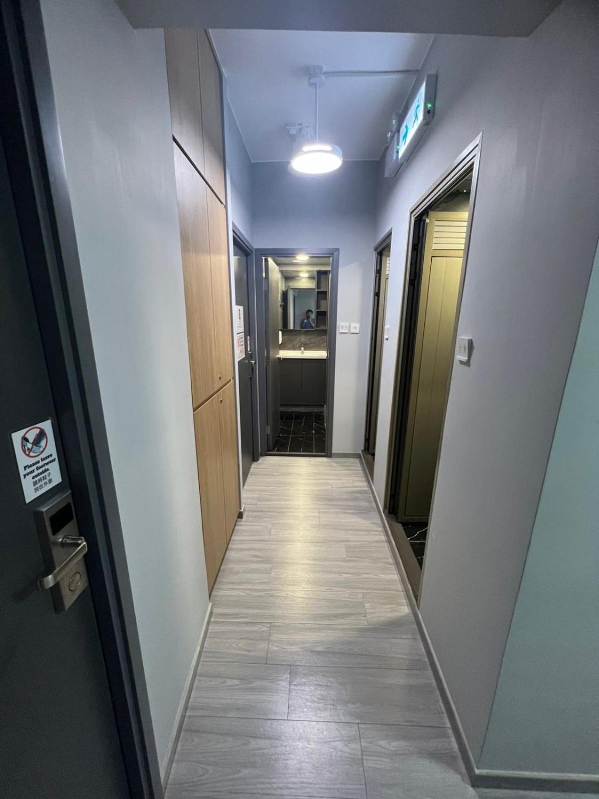 Check Inn Hk Гонконг Номер фото