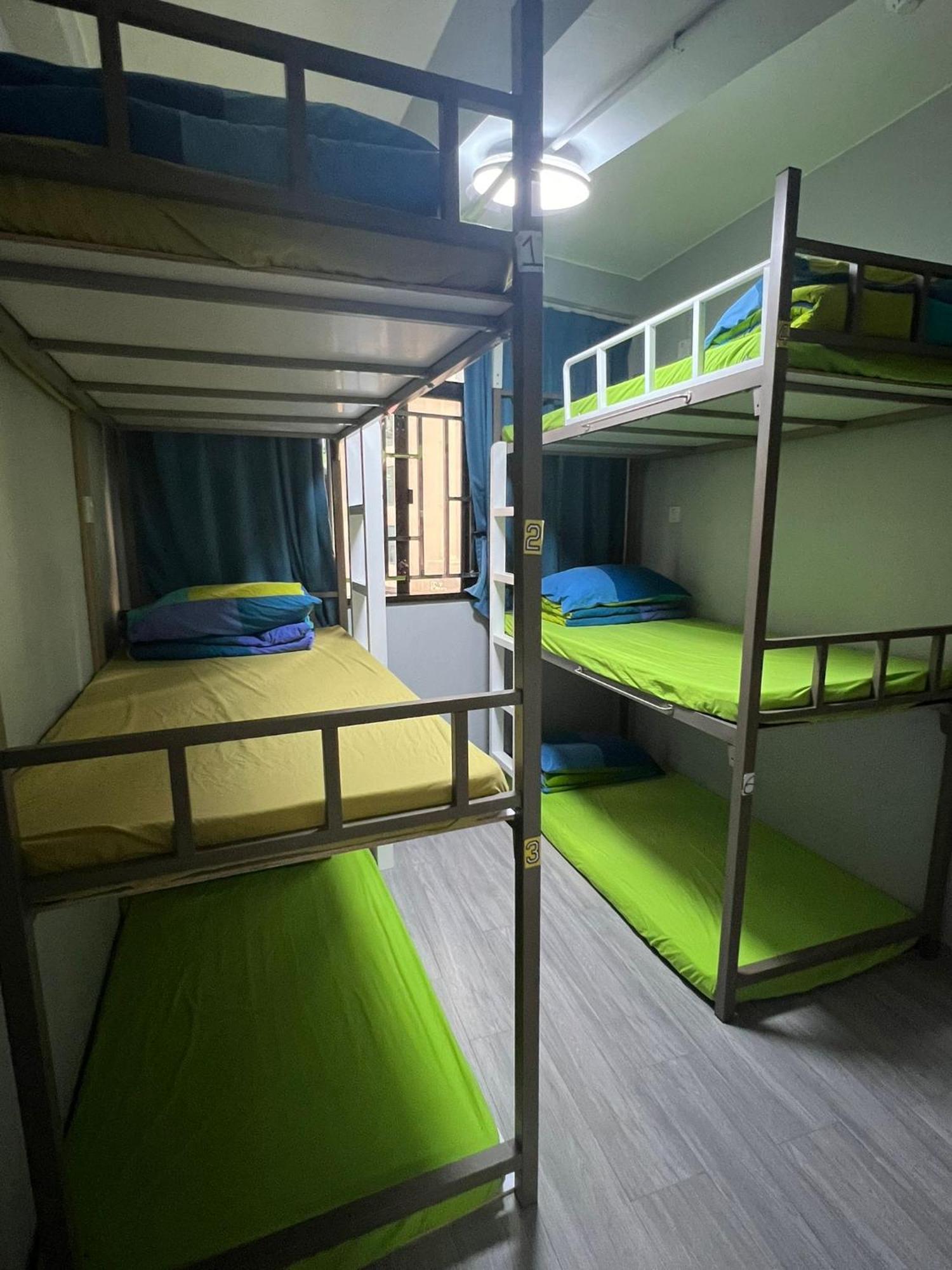 Check Inn Hk Гонконг Номер фото
