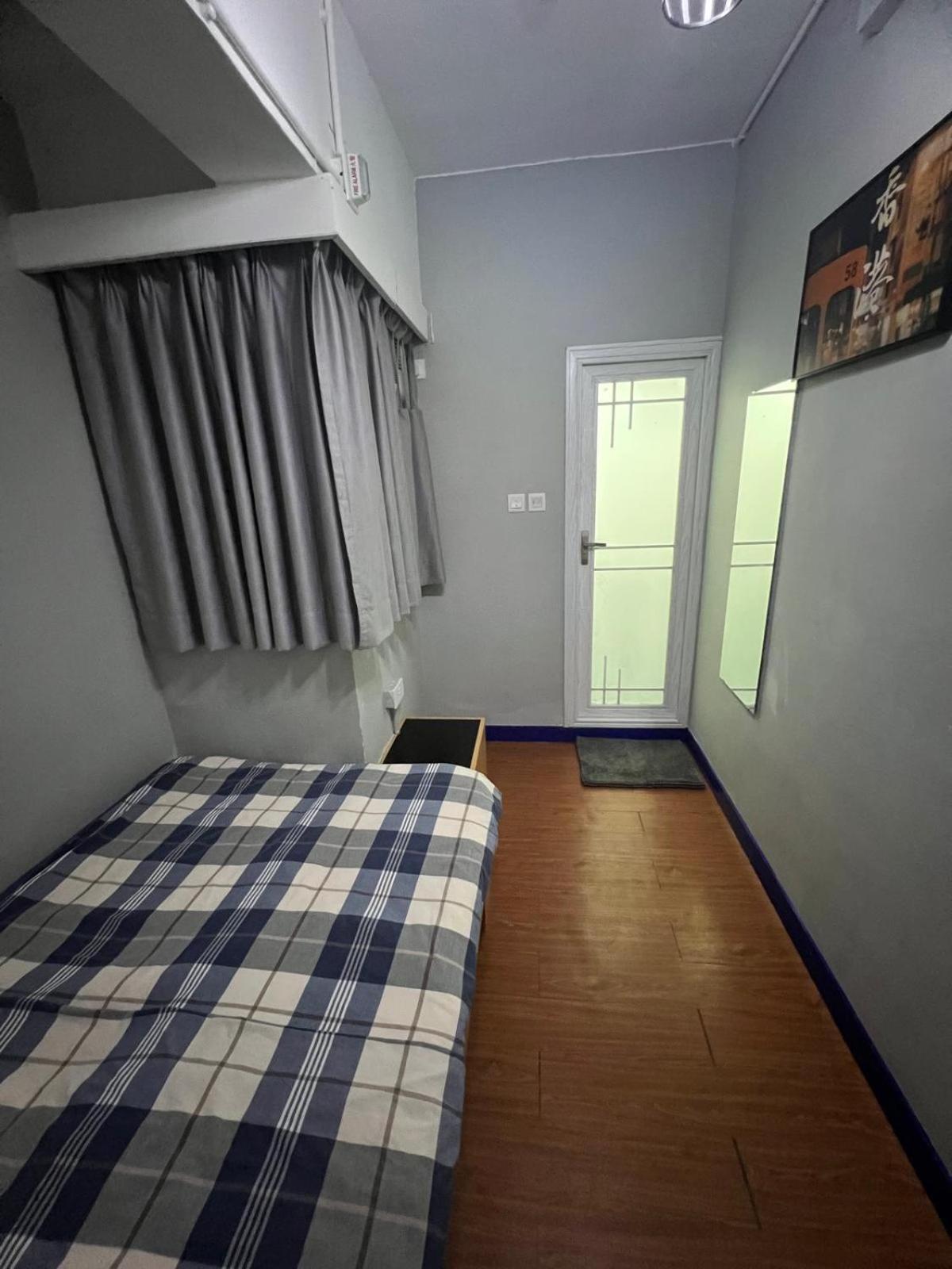 Check Inn Hk Гонконг Номер фото