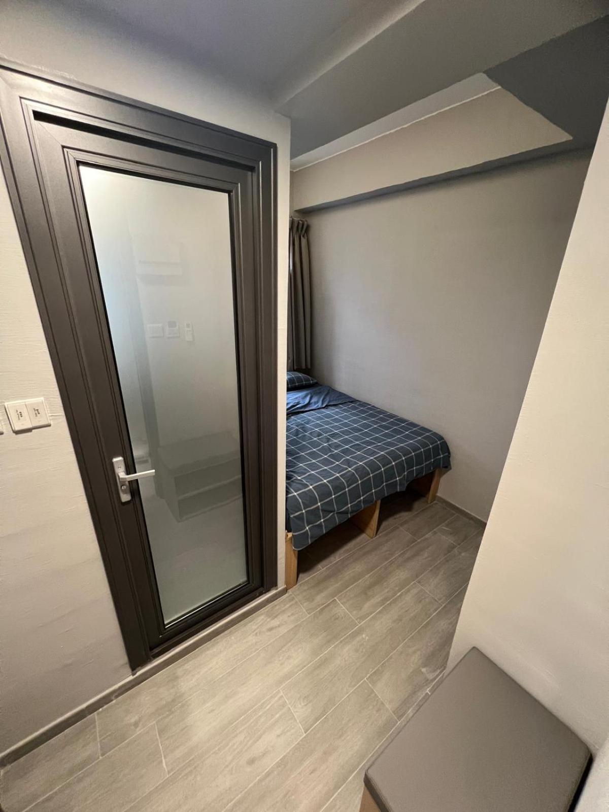 Check Inn Hk Гонконг Номер фото