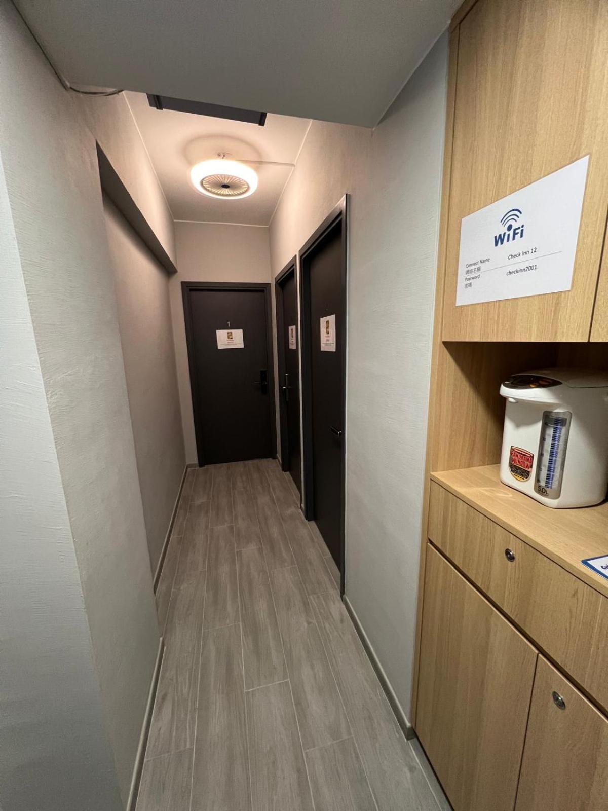 Check Inn Hk Гонконг Номер фото