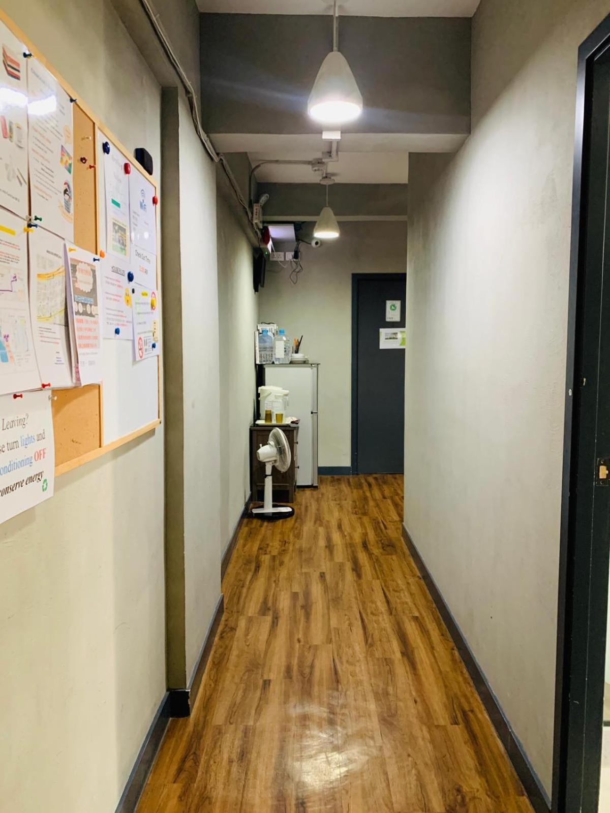 Check Inn Hk Гонконг Номер фото